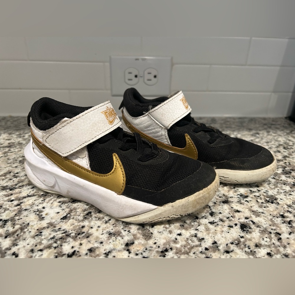 Nike shoes